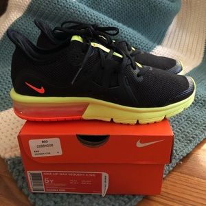 Nike air max’s sequent 3- never worn